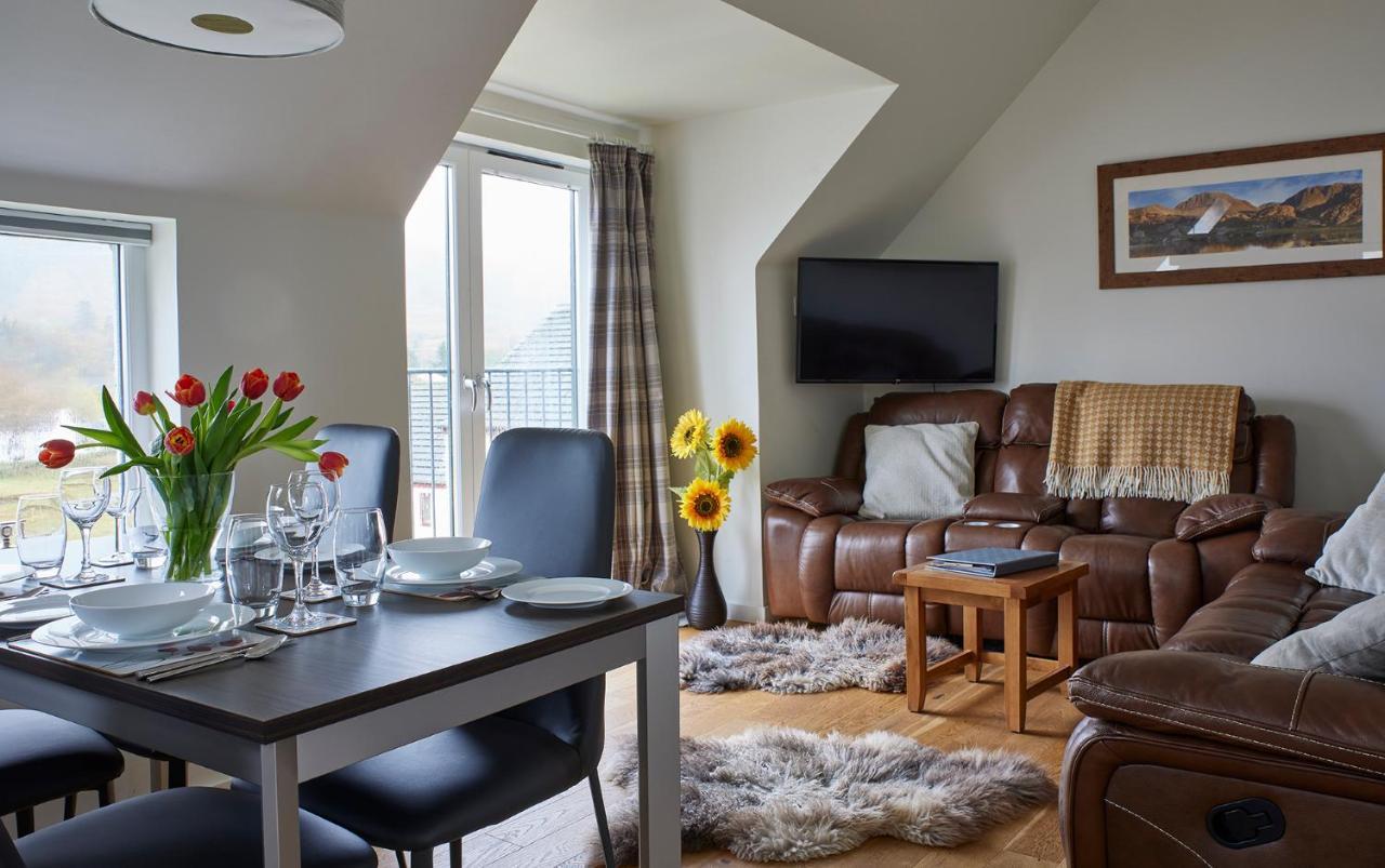 Skyelight Apartment Portree Bagian luar foto